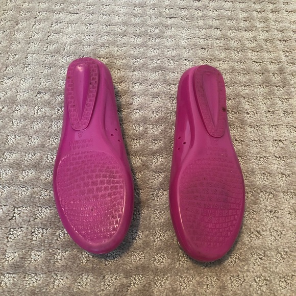 Pretty in pink! Stuart weitzman jelly flats - Picture 3 of 3